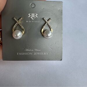 Gold and Diamond Like Teardrop Earrings with Pearl Accent